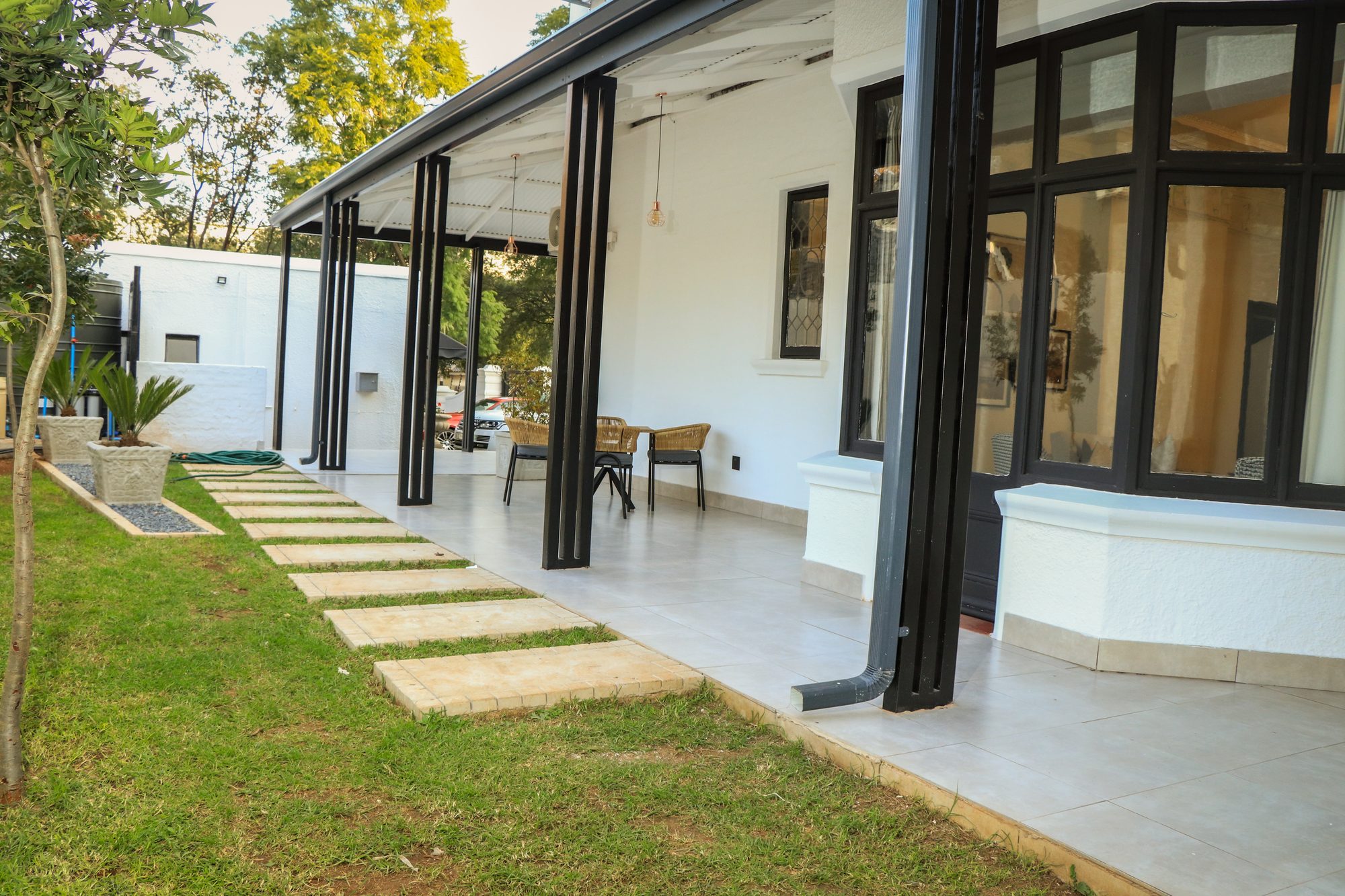 Birdwood Guest House garden and exterior
