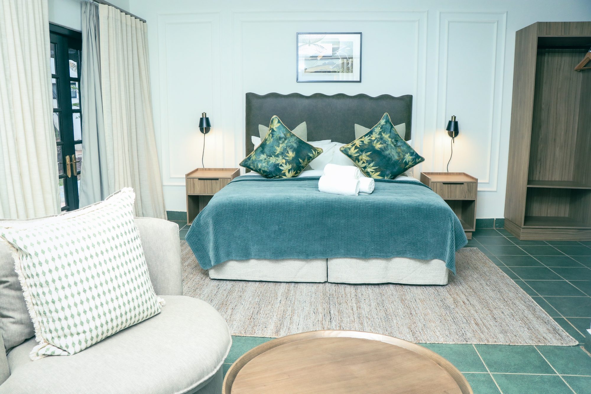 Deluxe King room